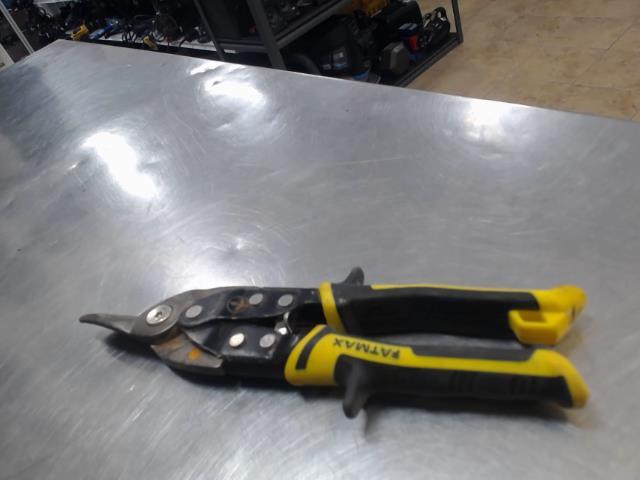 Paire cutter metal