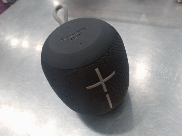 Speaker bluetooth
