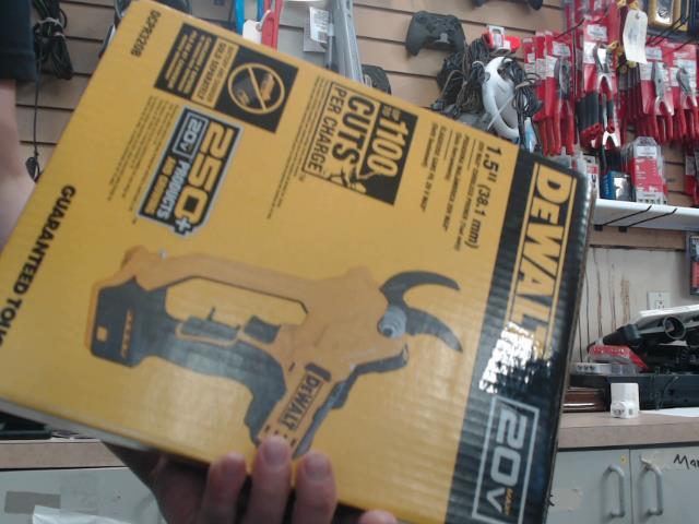 Cordless pruner