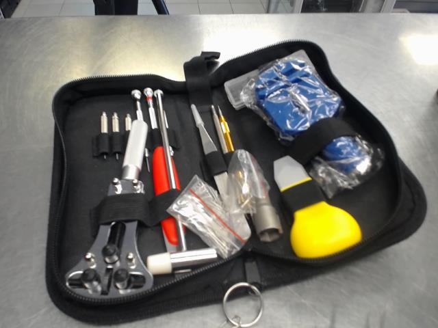 Watch repair tool