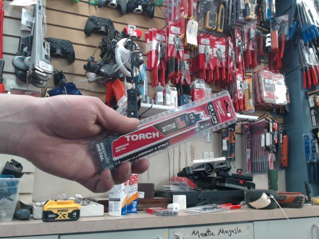 Single blade
