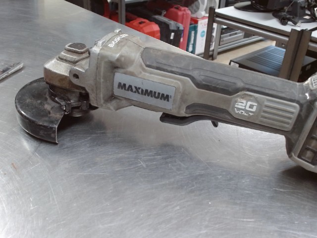Grinder maximum avec batt