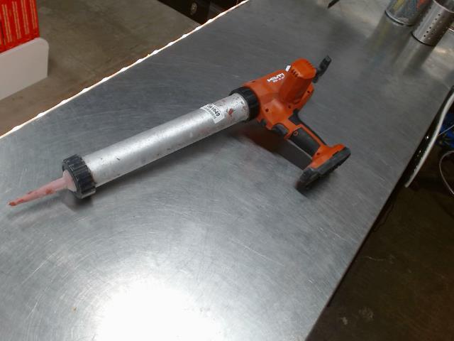Gun a caulking hilti