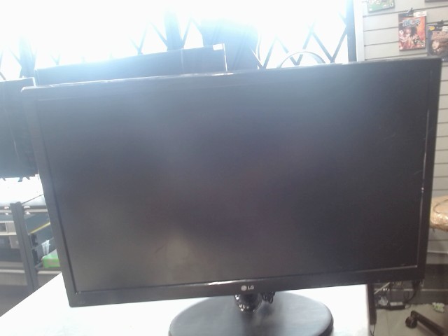 Moniteur lg+fils (hdmi, ect)