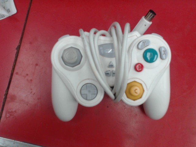 Manette game cube non officielle