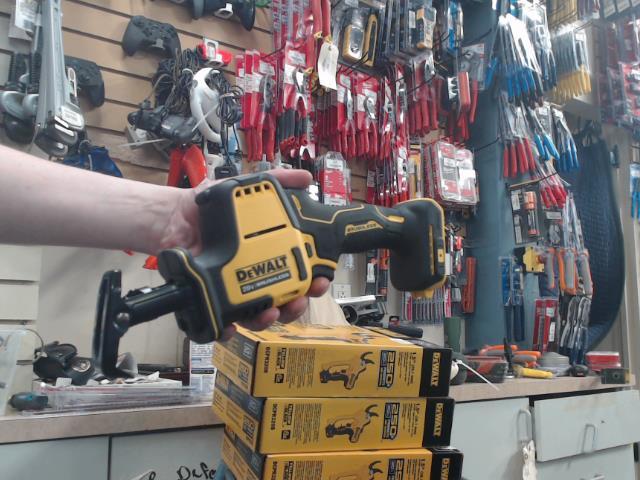 Mini saw zall
