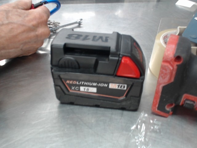 Redlithium 18v 5ah pour milwaukee(fake)