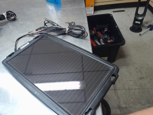 Petit panneau solaire coleman 4w