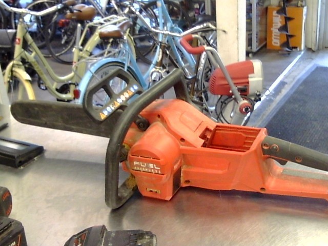 Chainsaw milwaukee