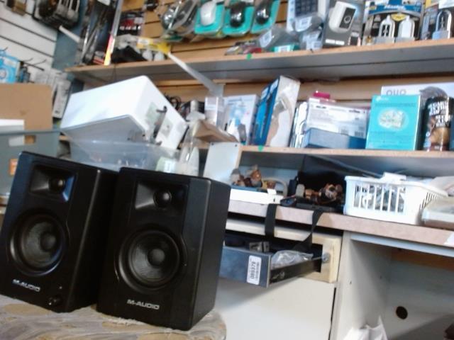 Active speaker moniteur