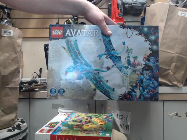 Building toy avatar