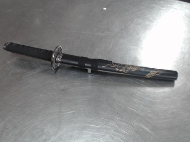 Sabre chinois decoratif