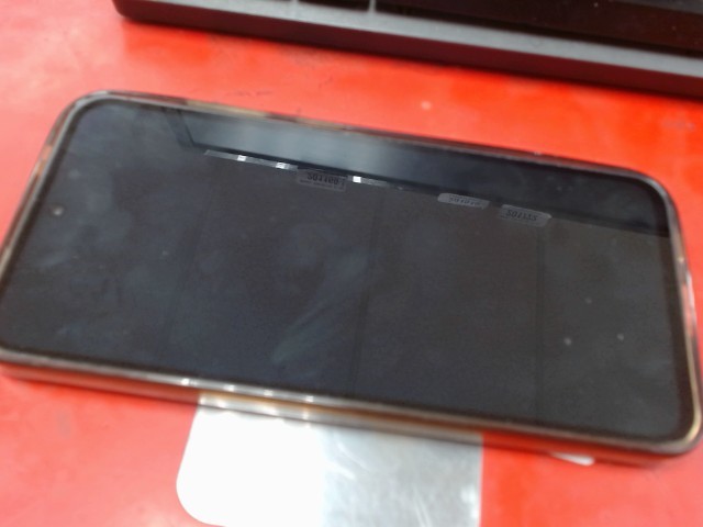 Galaxy s24 fe 128gb avec case