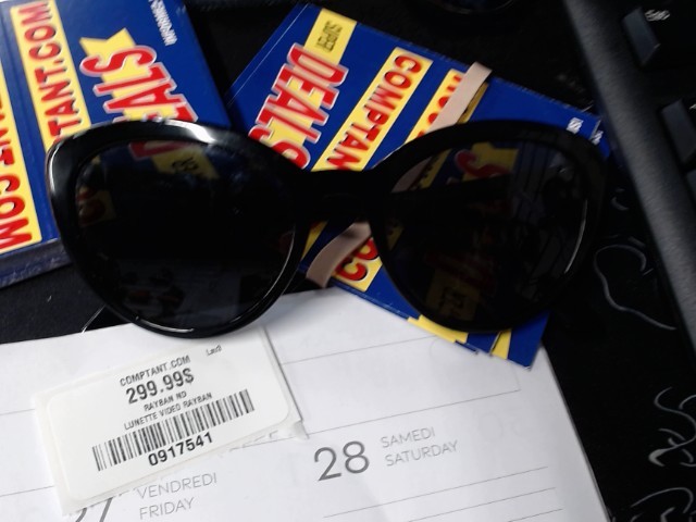 Lunette soleil prada pour femme