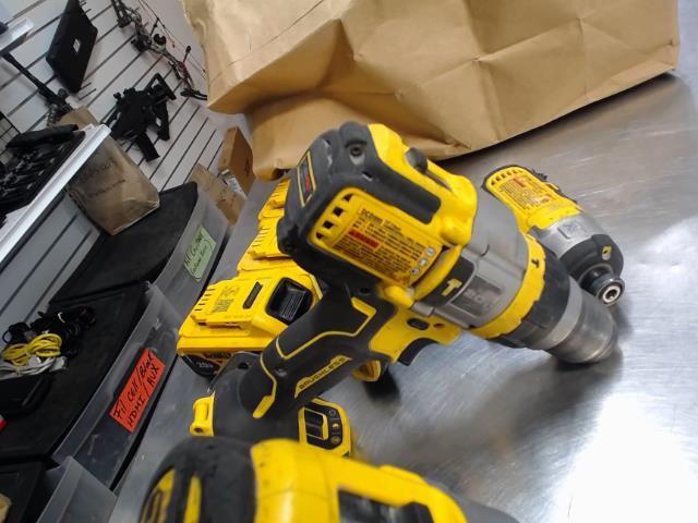 Drill dewalt