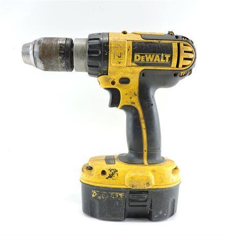 Outil perceuse dewalt 18v