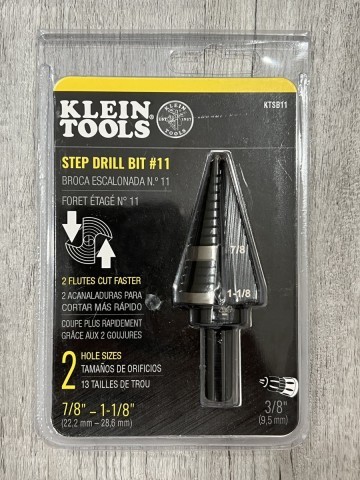 Step drill bit