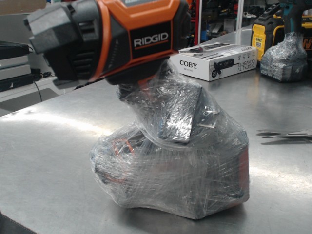 Lumiere ridgid+batterie2ah+chargeur