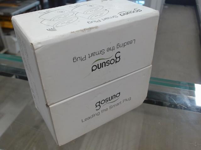 Smart plug brand new 4pcs