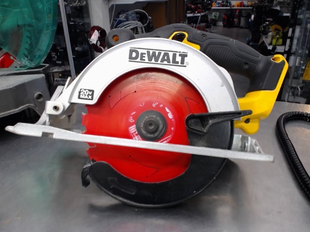 Scie circulaire dewalt dcs391