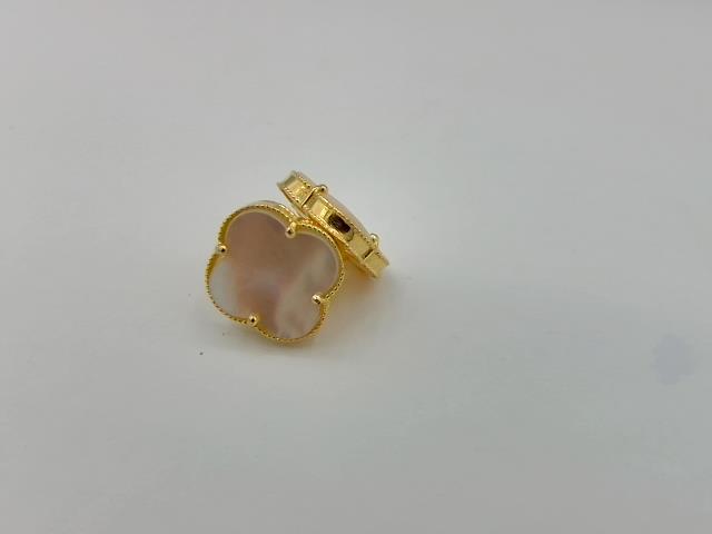 BOUCLES D OREILLES EN OR 10KT NEW