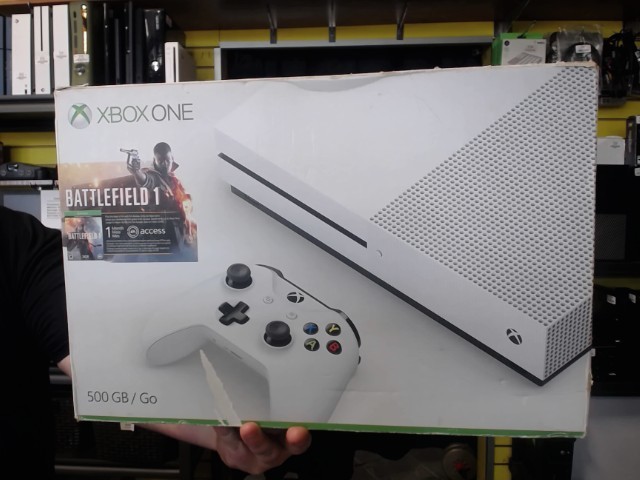 Console 500 go sans manette