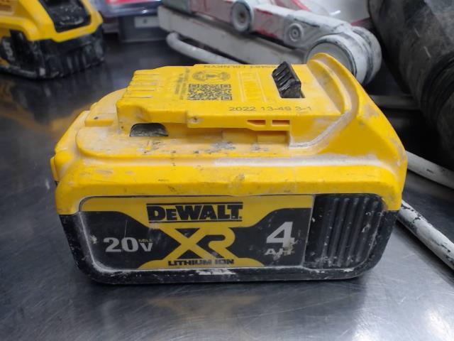 Batterie dewalt 4ah