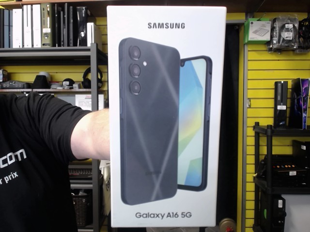 Samsung galaxy a16 5g pratiquement neuf