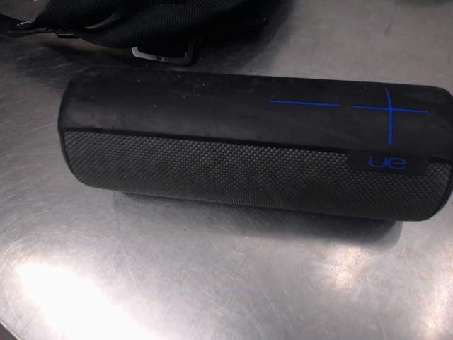 Speaker bluetooth