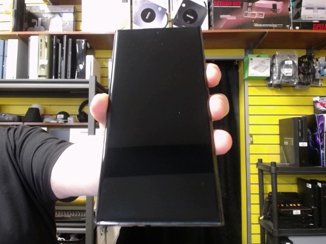 Cellulaire avec case 256go