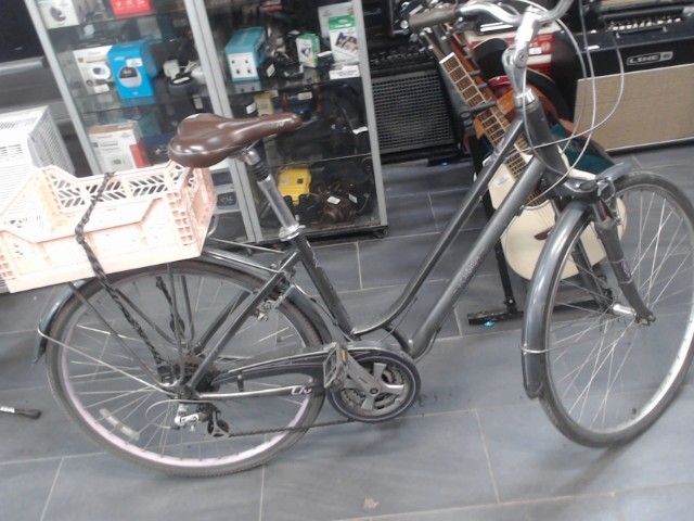 Velo pour femme avec panier