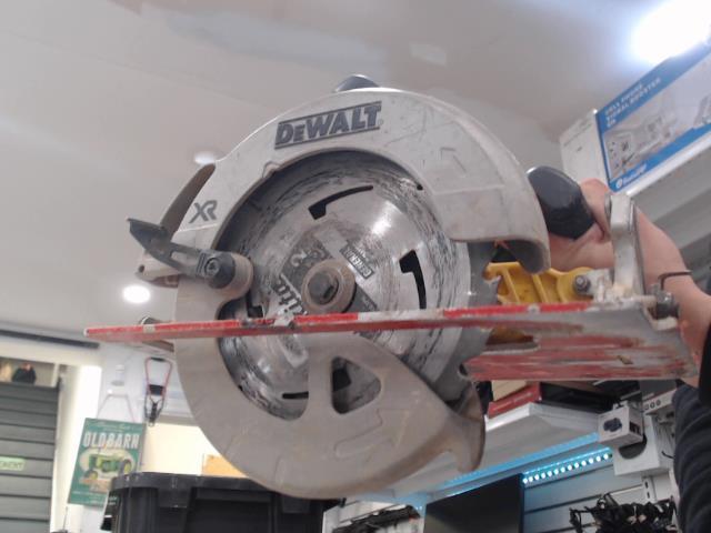 Scie ronde pas de batterie 20v max xr