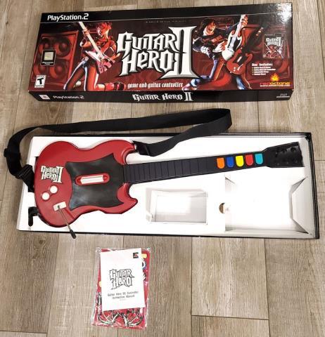 Jeux kit ps2 guitare hero ii sur ps2