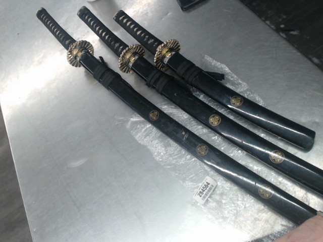 3 katana
