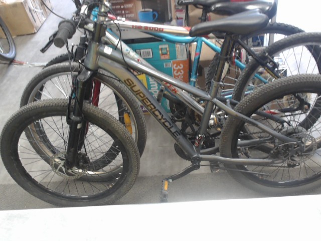 Velo gris foncer ok condition