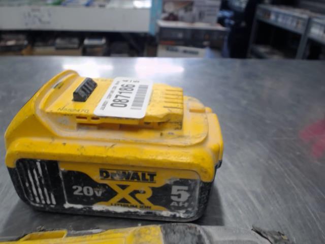 Batterie 20v maj ecrit au sharpie