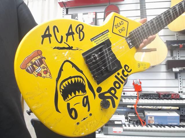 Guit electr custom jaune acab sticker 69