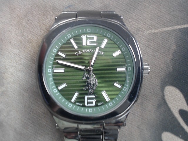 Montre polo bracelet stanless