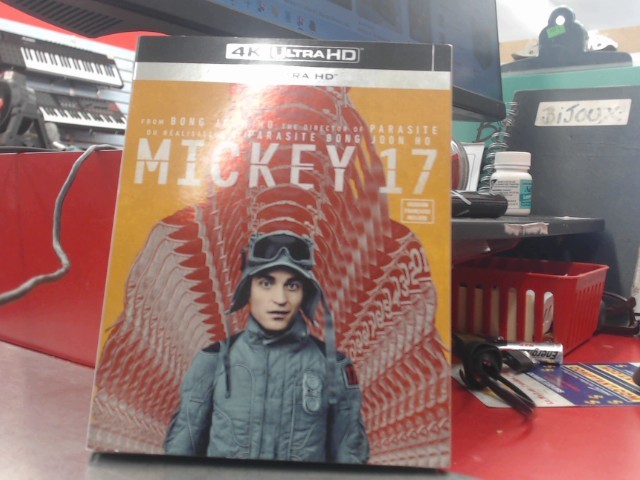 Mickey 17 neuf