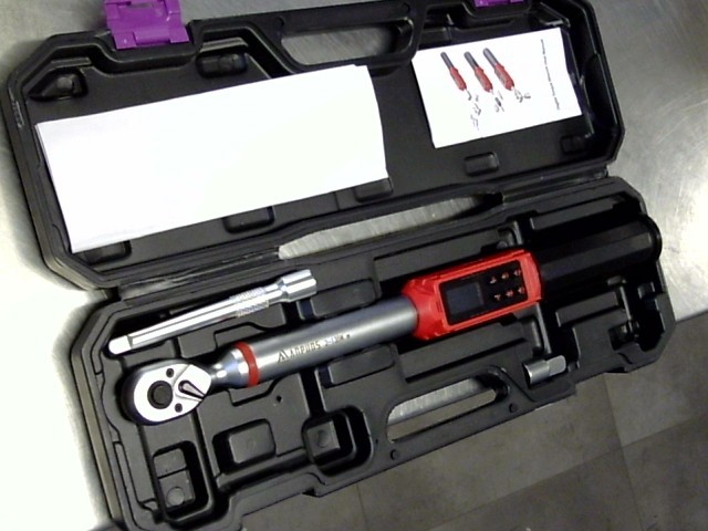 Crowfoot in box