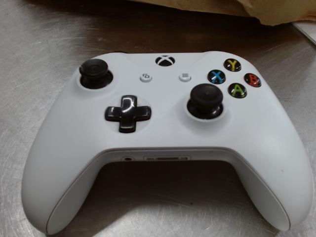Manette xbox one blanche