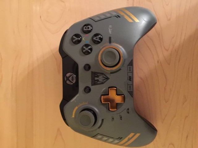 Manette edition speciale call of duty