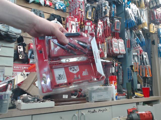 Drill bit kit