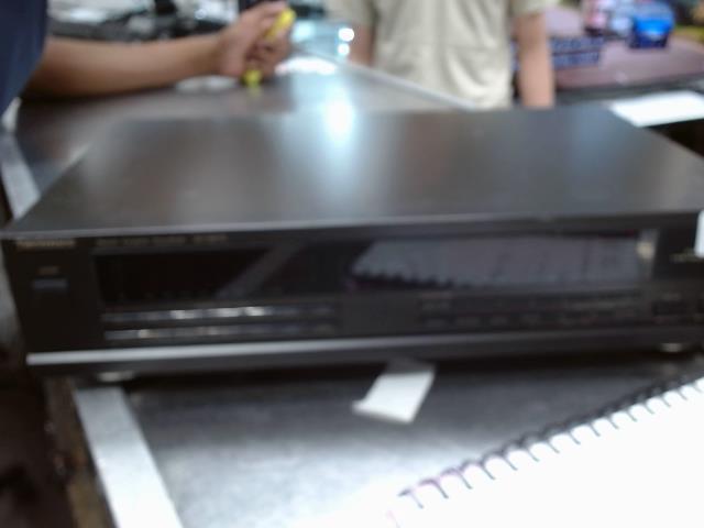 Stereo graphic equalizer