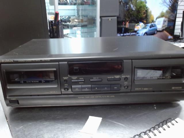 Stereo cassette deck