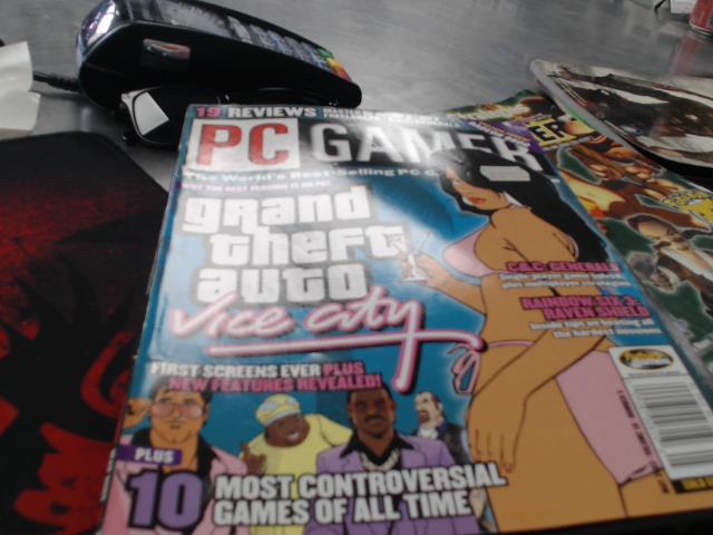 Pc gamer mai 2000 n.110