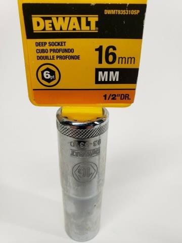 Deep socket