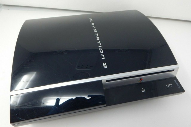 Console playstation 3 + replique manette