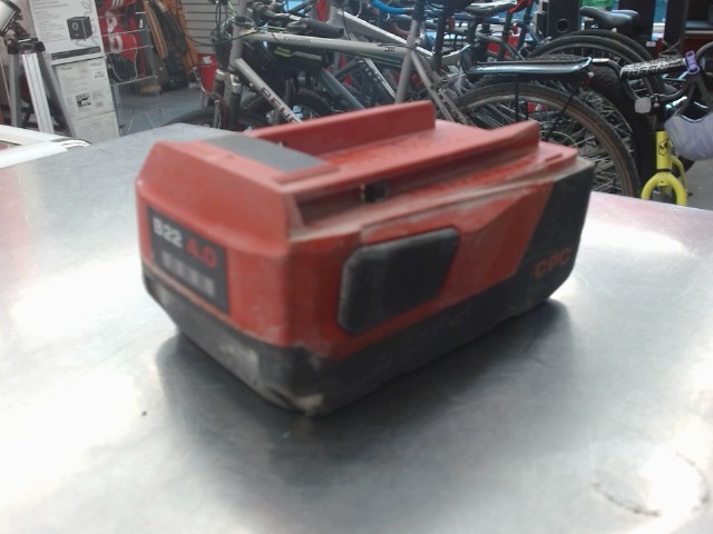 Batterie hilti marquee daniel dufort