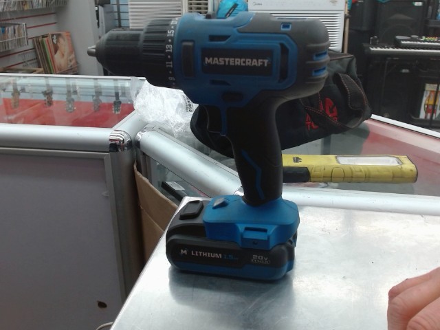 Perceuse mastercraft avec batterie